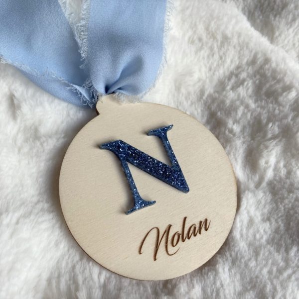 Boule de noël prénom avec lettre – Image 4