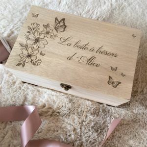 Boîte en bois (avec insert)