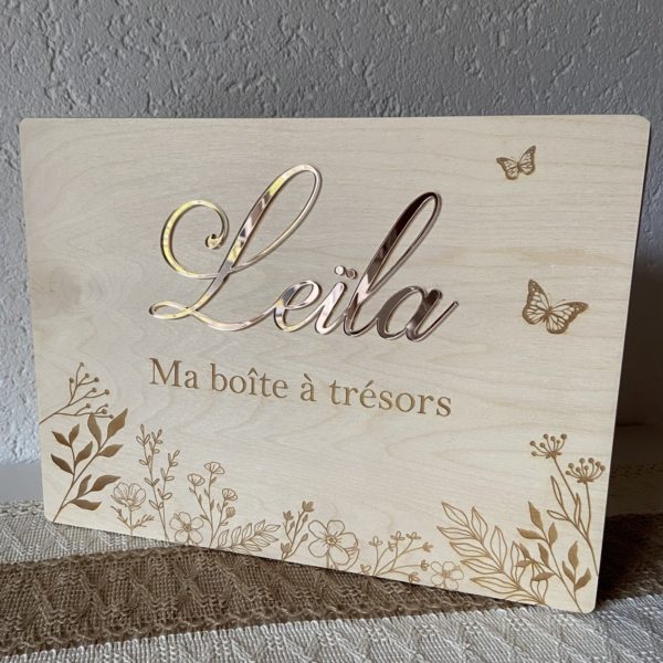 Grande boîte en bois avec prénom acrylique