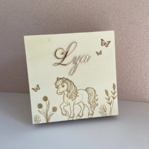 Boîte en bois carré "Cheval"